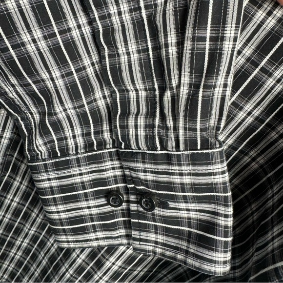 MEXX Men's Semi-Slim Fit Coupe Semi-Adjustee Button Up Shirt Black White Size L - Picture 7 of 9